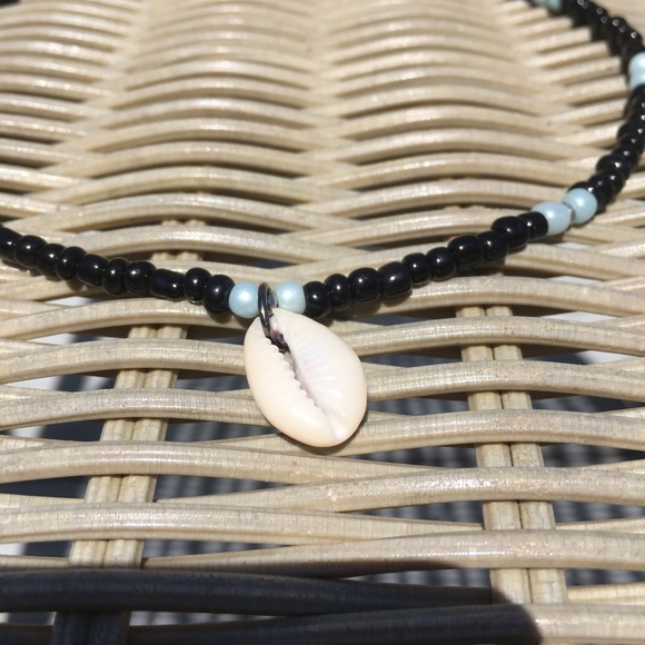 VSCO Black Glass Bead Volcanic Ash Necklace/Choker - Picture 3 of 6